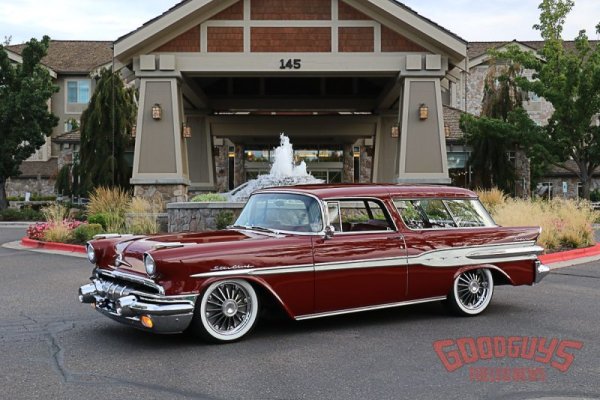 1957-Pontiac-Safari-Hall-of-Fame-9-of-22.jpg