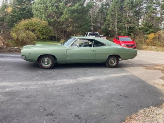 restored-1968-charger-slant-six-with-1-of-2-factory-option-wants-a-quarter-million-bucks-24575...jpg