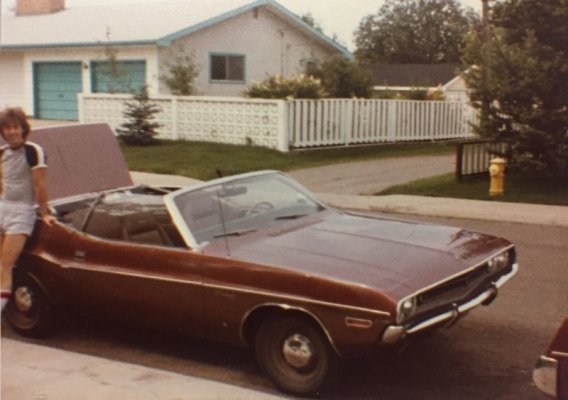 Challenger 71 Convertible.jpg