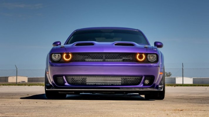 2023-dodge-challenger-srt-super-stock-11.jpg