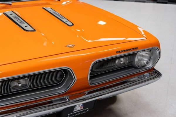 1968-plymouth-barracuda-flexes-ultra-rare-special-order-color-matching-numbers_5.jpg