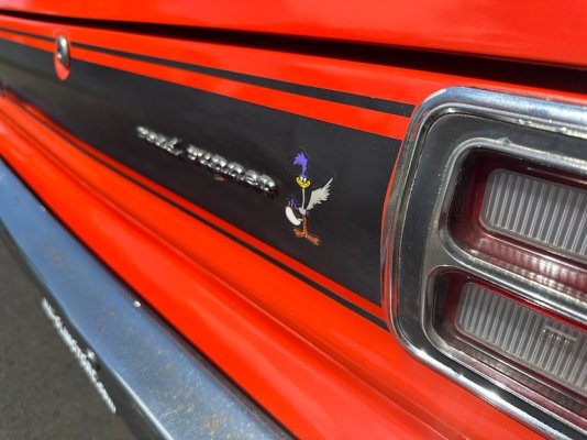 dealer-sells-rare-plymouth-road-runner-just-done-in-may-2024_44.jpg