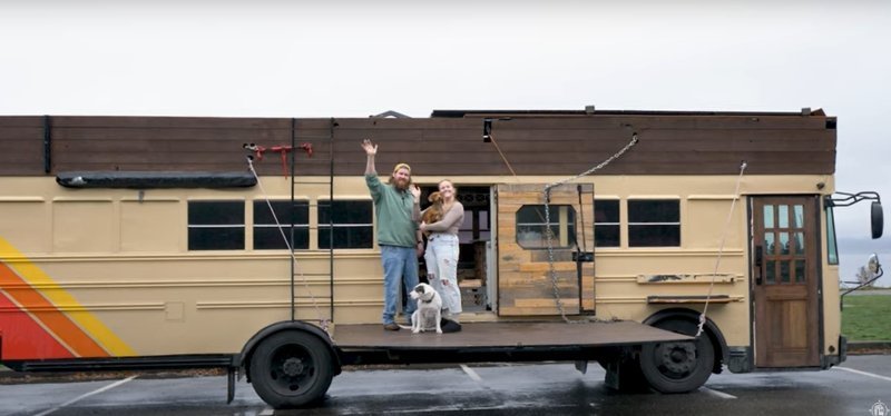 the-b-wagon-bus-is-a-cozy-mobile-home-with-two-huge-decks-and-a-warm-and-snug-interior_1.jpg