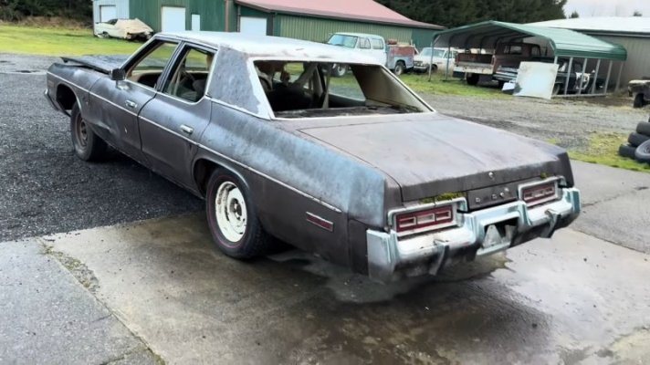 genuine-1974-dodge-monaco-chp-junkyard-find-is-the-real-deal-that-inspired-the-bluesmobile_2.jpg