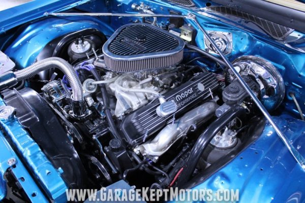 Dodge-Magnum-Custom-26.jpg