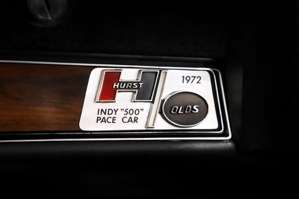 astronaut-crashed-at-indy-500-so-a-man-got-a-1972-hurst-olds-drove-65k-miles-since-1981_16.jpg
