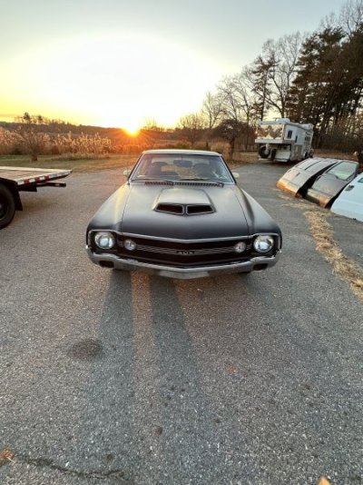 rare-corvette-fighter-1970-amc-amx-flaunts-shadow-mask-ram-air-hood_11.jpg
