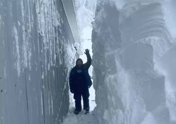 ST_LUCK_NOVA_SCOTIA_PEI_STORM_clean.jpg