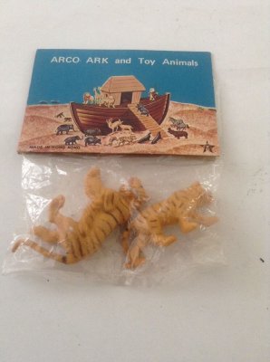ark 2.jpg