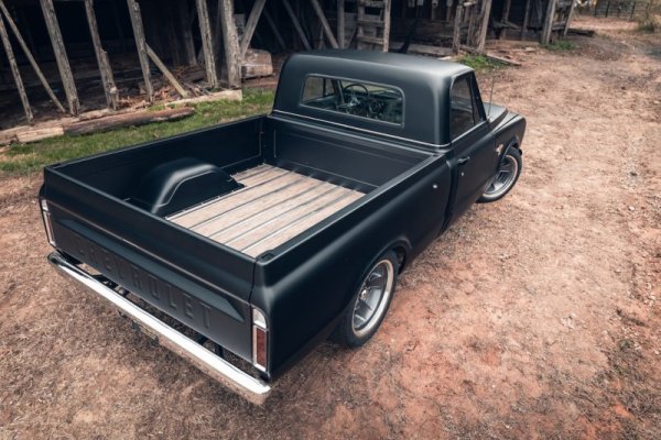 005-1967-c10-chevrolet-short-bed-truck-detroit-speed-mcleod-6-cylinder-straight-six-5-speed-fl...jpg