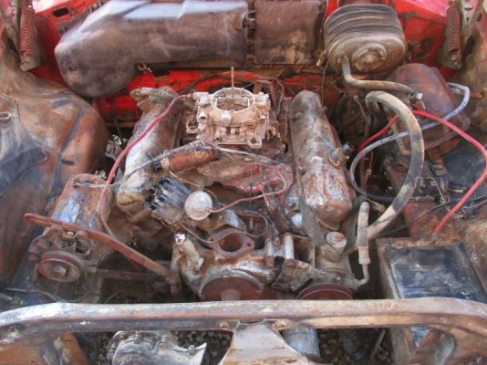 classic-parts-dealer-sells-1959-sport-fury-desert-car-a-dog-jumped-on-the-roof_6.jpg