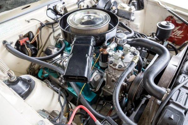 1970-AMC-Javelin-SST-390-Fast-Lane-Classic-Cars-engine.jpeg