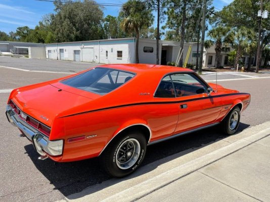 1970-AMC-Javelin-SST-390-Adventure-Classic-Cars-rear-3q.jpeg