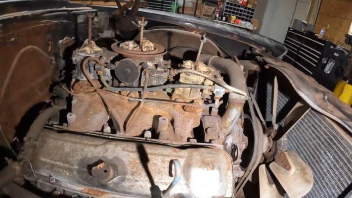 1965-bonneville-safari-421-ho-tri-power-4-spd-caught-fire-in-1990-gets-resurrected-now_29.jpg