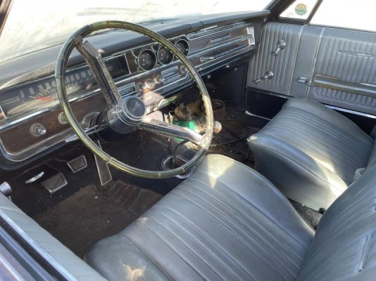 1965-bonneville-safari-421-ho-tri-power-4-spd-caught-fire-in-1990-gets-resurrected-now_1.jpg