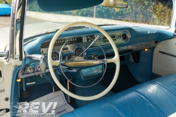 the-1957-bonneville-fuelie-pontiac-s-red-hot-v8-muscle-was-more-expensive-than-a-cadillac_13.jpg