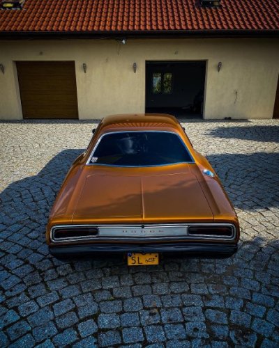 1970-super-bee-viper-lives-the-afterlife-of-dreams-with-an-84-liter-v10-and-it-s-no-cgi_1.jpg