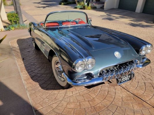 collector-gives-up-on-1958-chevrolet-corvette-in-spotless-shape-fuel-injected-specimen-247722_1.jpg