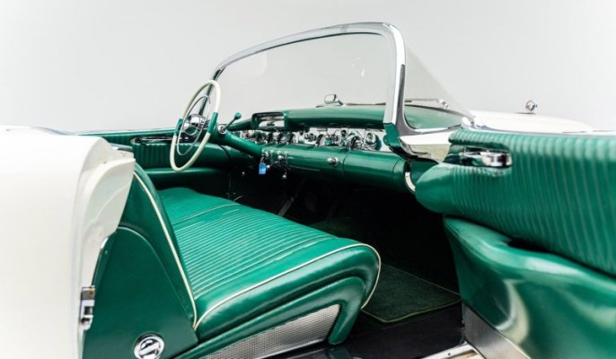 remembering-the-first-wildcats-three-of-the-most-gorgeous-concept-cars-of-the-1950s_5.jpg