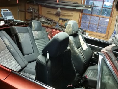 sm_interiorseats02.jpg