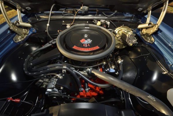 fathom-blue-1970-chevrolet-el-camino-flaunts-holy-grail-ls6-four-speed-setup_12.jpg