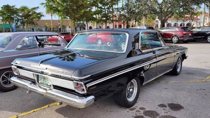 1963-plymouth-sport-fury-golden-commando-doesn-t-need-a-max-wedge-to-shine_9.jpg