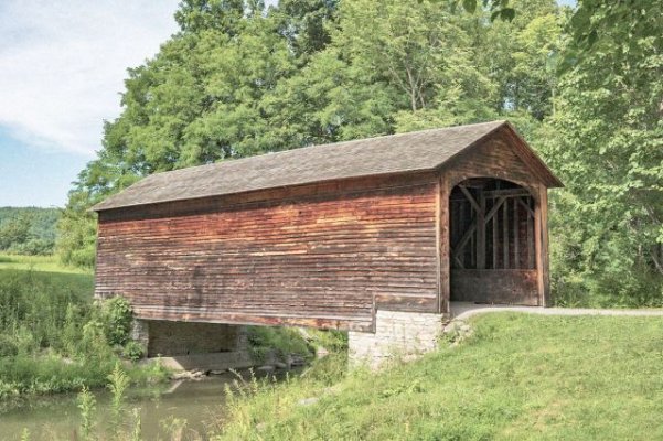 1_HF_Old-Covered-Bridges_Hyde-hall-bridge.jpg