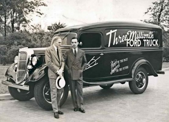 Henry and Edsel Ford 1936.jpg