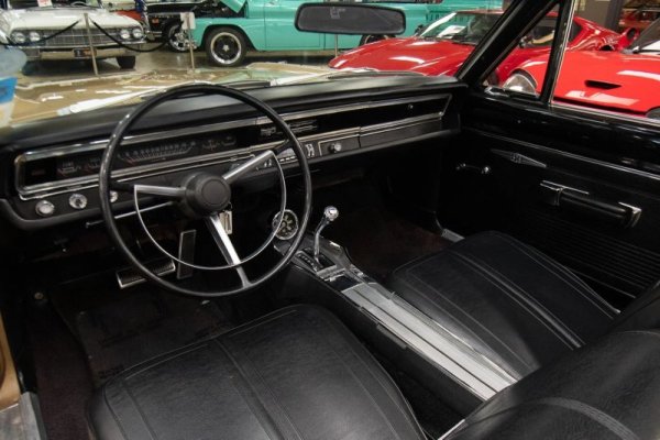 rare-1968-dodge-dart-gts-ragtop-has-an-even-rarer-feature-in-plain-sight_8.jpg