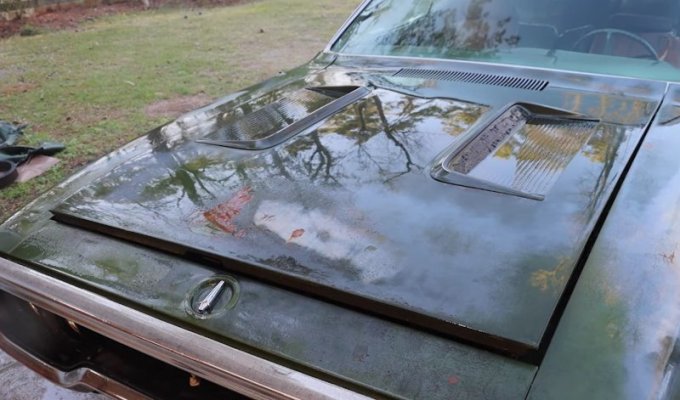 1971-road-runner-parked-for-decades-is-a-true-time-capsule-rare-v8-wants-to-live_14.jpg