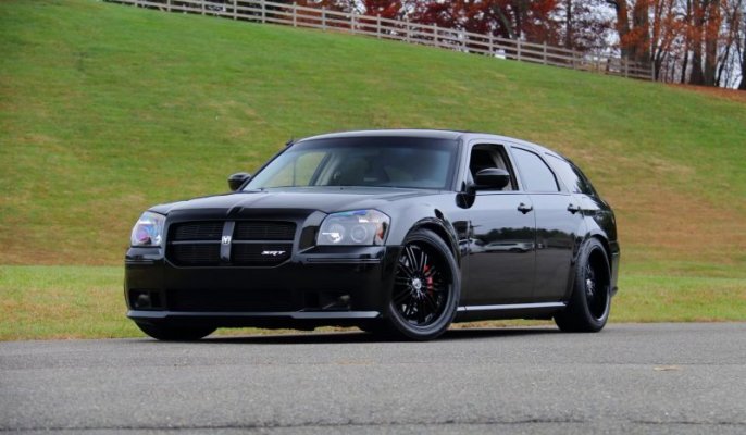 5-solid-reasons-to-buy-a-used-dodge-magnum-srt-8-249204_1.jpg
