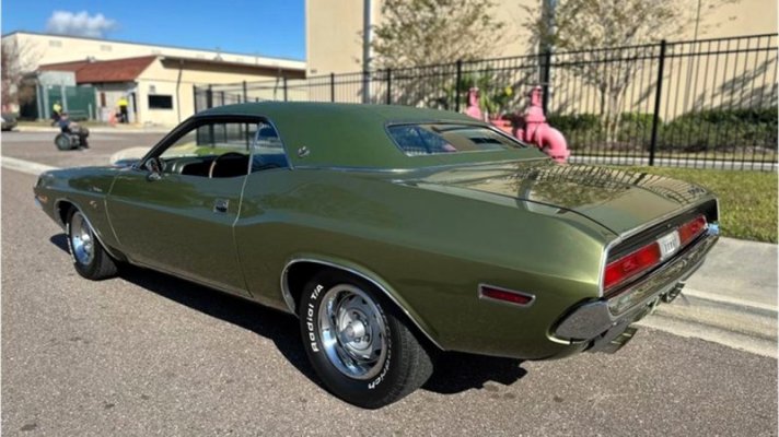 1970-dodge-challenger-rt-se-rear2.jpg
