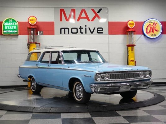 1965-dodge-coronet-440-wagon-front.jpg