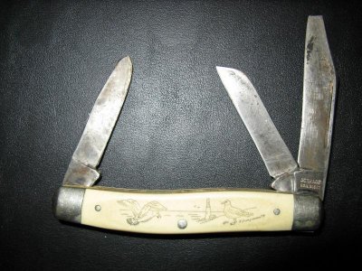 Sydney's Pocket Knife-002.jpg
