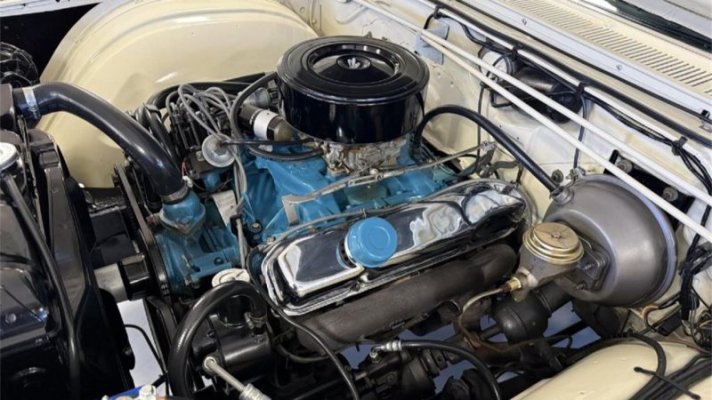 1965-chrysler-300l-engine.jpg