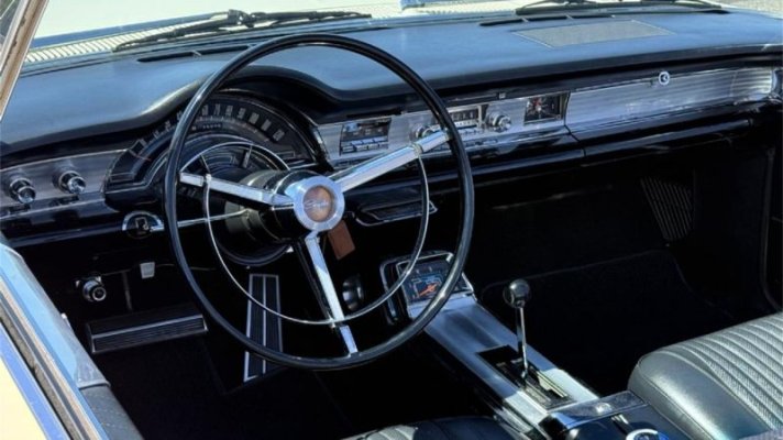1965-chrysler-300l-dash.jpg