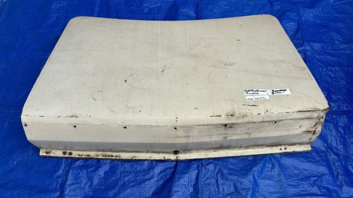 68_RR-trunk-2b.JPG 68_RR-trunk-2b.JPG