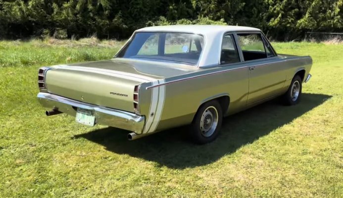 1968-plymouth-valiant-california-car-hides-big-block-surprise-under-the-hood_2.jpg