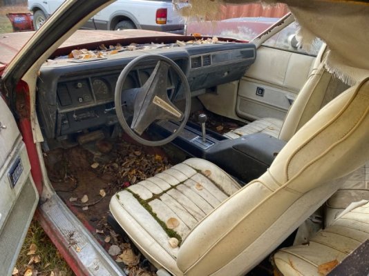 rare-one-year-only-plymouth-road-runner-needs-immediate-assistance-costs-ipad-money_12.jpg