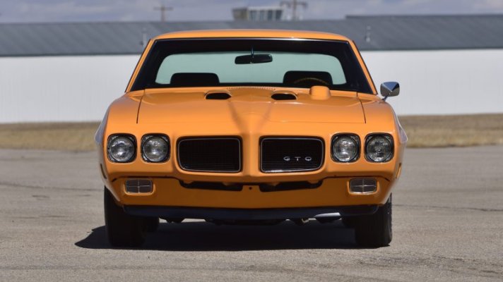 orbit-orange-1970-pontiac-gto-judge-has-canadian-papers-matching-ram-air-iii_11.jpg