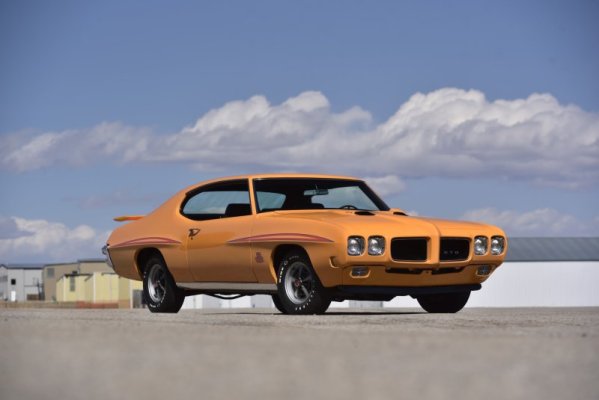 orbit-orange-1970-pontiac-gto-judge-has-canadian-papers-matching-ram-air-iii-250510_1.jpg