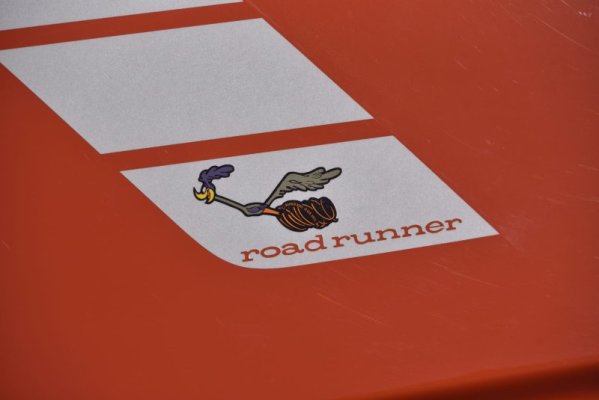torred-1971-plymouth-road-runner-doesn-t-need-a-426-hemi-to-shine_9.jpg