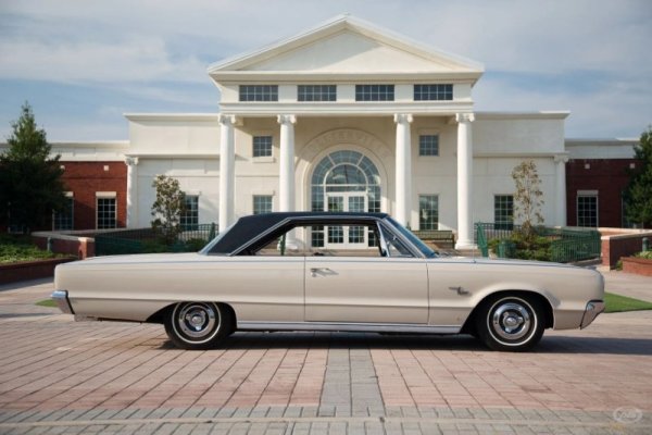 1965-Dodge-Monaco-Art-Speed-side-right.jpeg