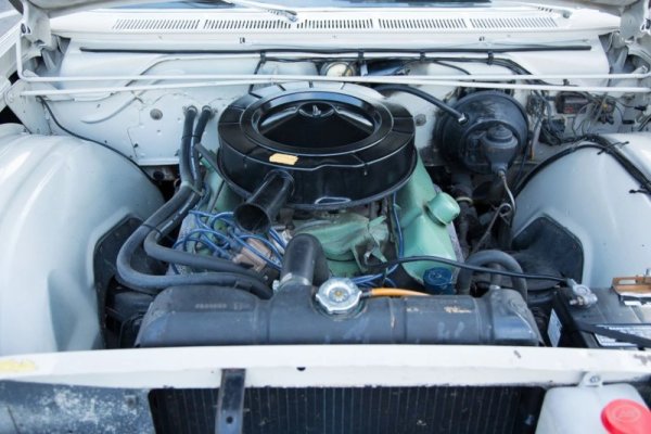 1965-Dodge-Monaco-Art-Speed-383-engine.jpeg