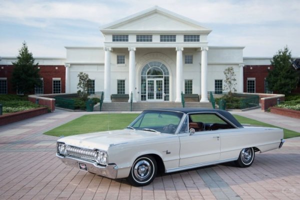 1965-Dodge-Monaco-Art-Speed-front-3q-left-high.jpeg