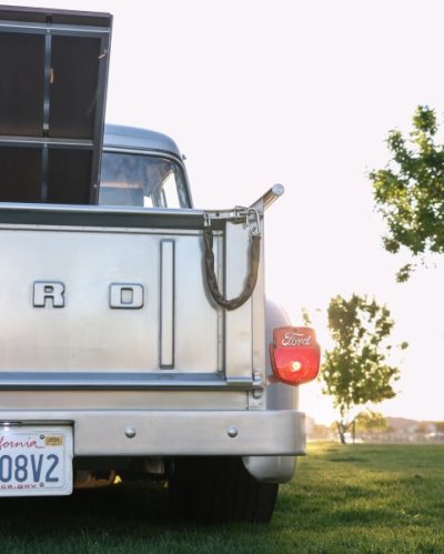 1956-ford-f-100-has-zero-paint-only-original-steel-plus-stacked-coyote-nickel-wheels_4.jpg