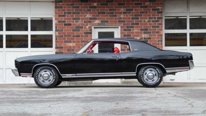 1970-Chevrolet-Monte-Carlo-SS-Mecum-Auctions-F128-side-left.jpeg