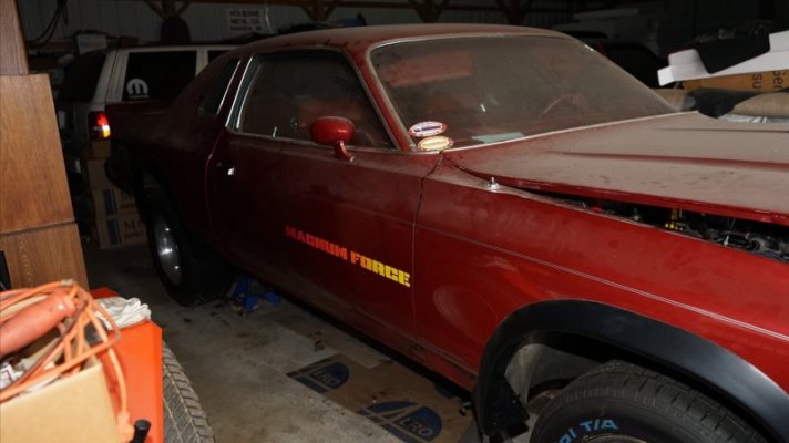 barn-find-hunter-finds-ultra-rare-1978-dodge-magnum-force-gt-in-michigan_4.jpg