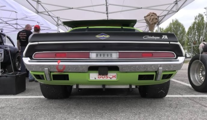this-720-hp-1970-dodge-challenger-t-a-is-not-your-average-homologation-special_8.jpg