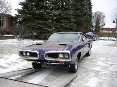 1970 Dodge Coronet - Front Grill.jpg